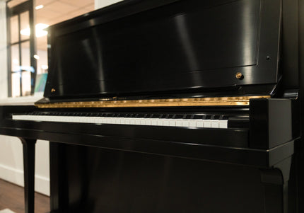 Collection image for: Upright Pianos