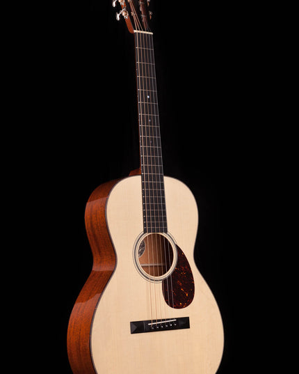 Collings 001MT 001 12-Fret Mahogany Top w/Case