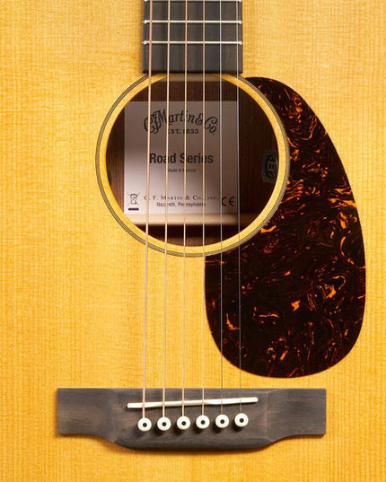 Martin 000-10E Retro,Sat,Spr/Sap w/SS