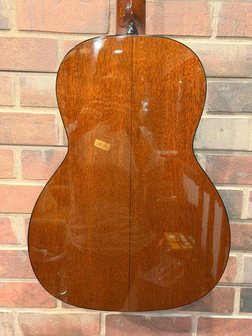 Collings 001MH 12-Fret Mahogany Top w/Case