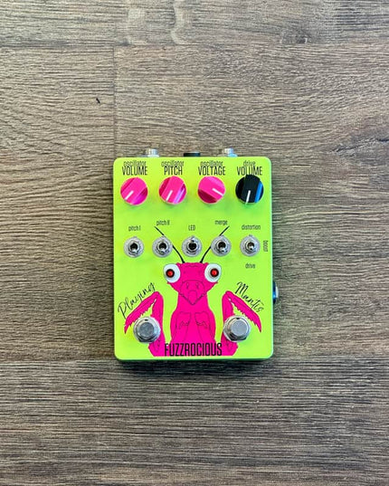 Fuzzrocious Used Playing Mantis Pedal