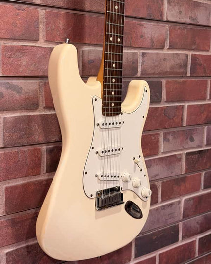 Fender AMSTDSTRATUSD Used AM Std Strat Electric Guitar