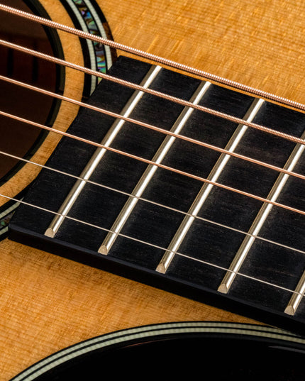 Taylor 614ce Grand Auditorium V-Class Acoustic-Electric Guitar