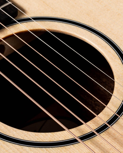 Taylor Baby Taylor Acoustic-Electric Guitar
 Walnut