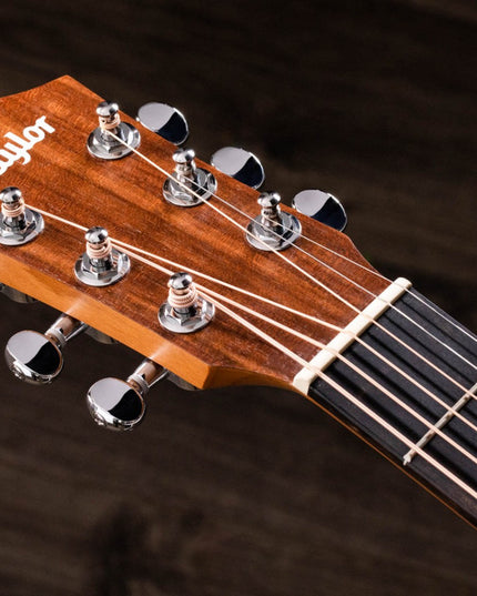 Taylor Baby Taylor Acoustic-Electric Guitar
 Walnut