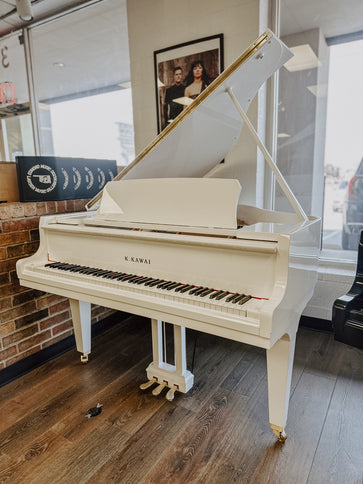Kawai GL-10 5'0" Baby Grand Piano | Polished White