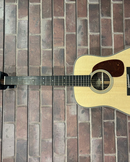 Collings D2HV