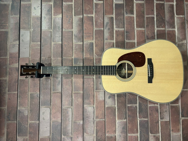 Collings D2HV
