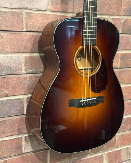 Collings 001 14-Fret1 3/4" nut Sunburst Top Guitar
