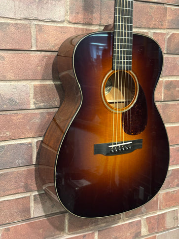 Collings 001 14-Fret1 3/4" nut Sunburst Top Guitar