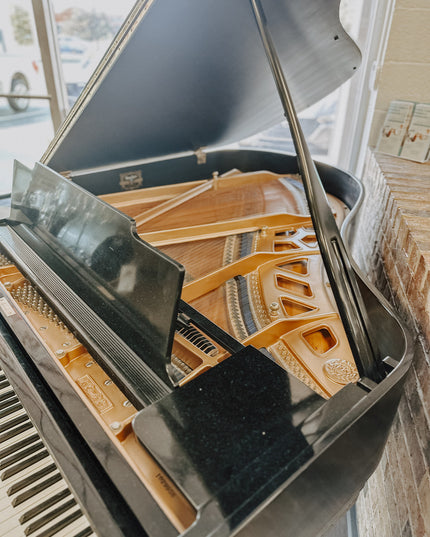 Kawai KG-2C Grand Piano Ebony Satin
