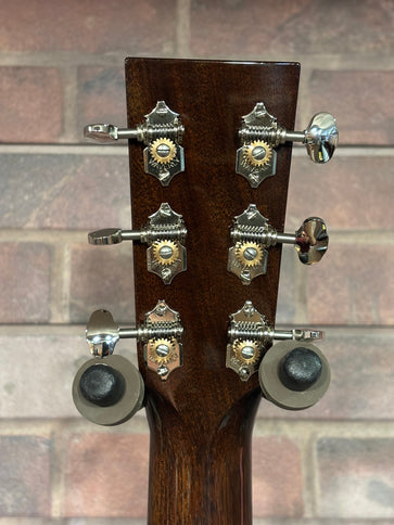 Collings Orchestra Model Acoustic Guitar Mahogany Top w/Case