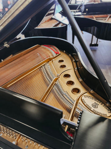 Pre-Owned Steinway Model S Baby Grand Piano | Ebony Satin