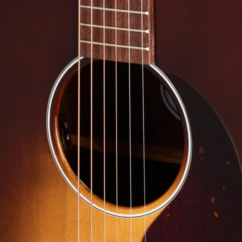 Gibson J-45 Studio Walnut Gloss top Walnut Burst
