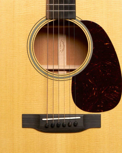 Martin Super D-18 Acoustic Guitar Natural