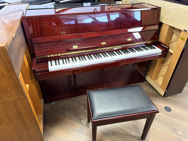 Samick SU108PMPUSD Used Continental Console MP