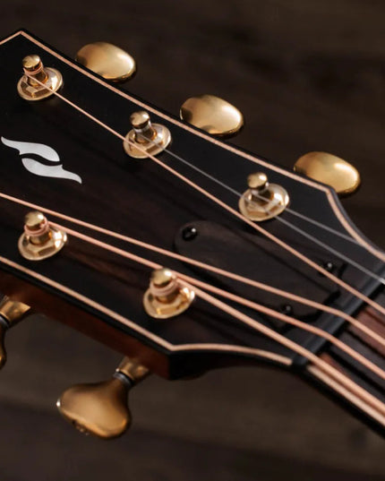 Taylor Builder's Edition 814ce, Next Generation, Indian Rosewood / Adirondack, Natural