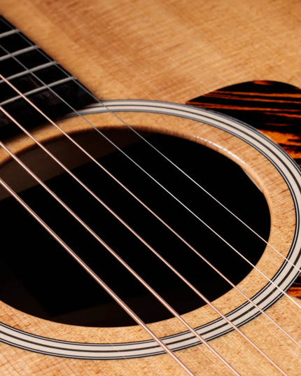 Taylor Gold Label 712e