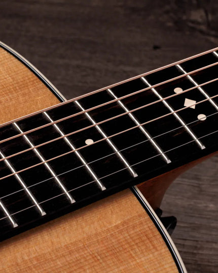 Taylor Gold Label 712e
