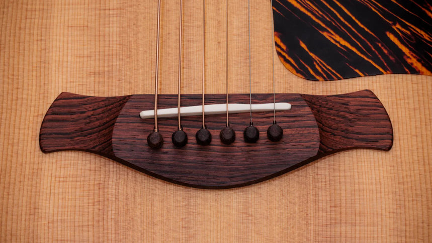 Taylor Gold Label 712e