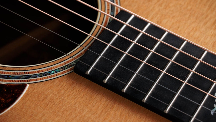 Taylor Gold Label 814e Hawaiian Koa Golden Brown Sunburst Top Natural Back/Sides