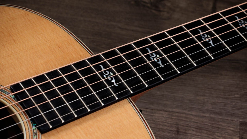 Taylor Gold Label 814e Hawaiian Koa Golden Brown Sunburst Top Natural Back/Sides