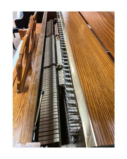 Baldwin 45" Queen Anne Oak Console Upright Piano