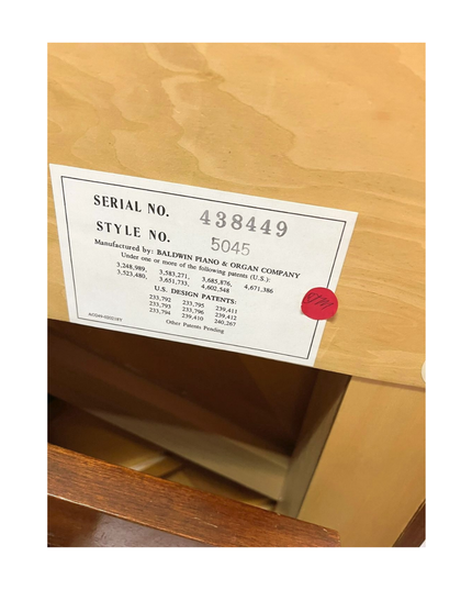 Baldwin 45" Queen Anne Oak Console Upright Piano