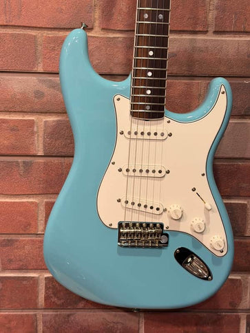 Fender 0117700897 Eric Johnson Stratocaster, Rosewood Fingerboard, Tropical Turquoise