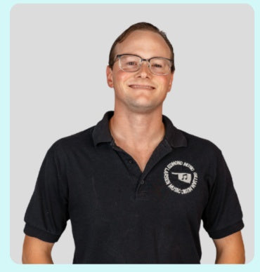 <strong>Caleb Marx</strong>