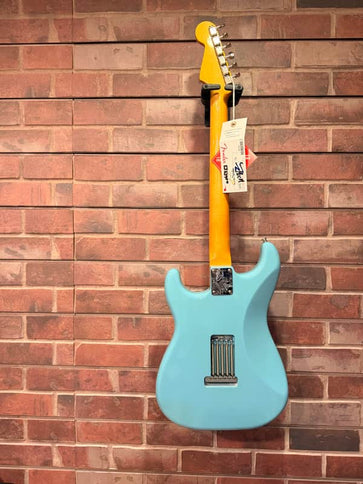 Fender 0117700897 Eric Johnson Stratocaster, Rosewood Fingerboard, Tropical Turquoise