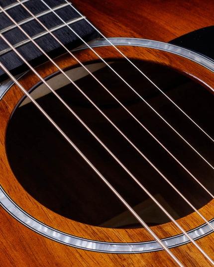 Taylor 222ce-K DLX Koa Acoustic-Electric Guitar