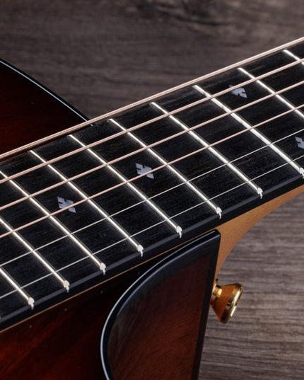 Taylor 222ce-K DLX Koa Acoustic-Electric Guitar
